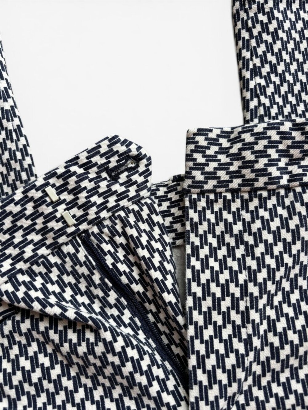 GAP Navy White Geometric Print Ankle Pants Stretch Slim Career Size 12 - Picture 6 of 15